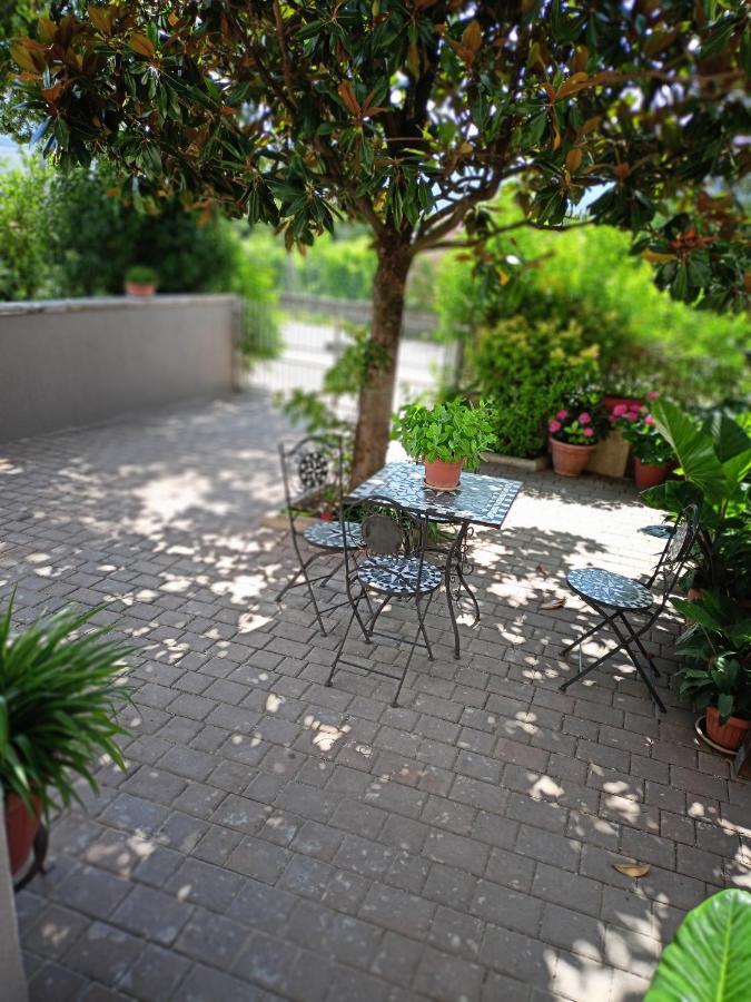 פוליניו Marco - Camere Con Bagno Privato Vicino Al Centro מראה חיצוני תמונה