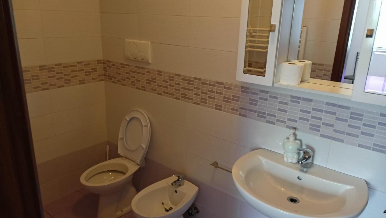 פוליניו Marco - Camere Con Bagno Privato Vicino Al Centro מראה חיצוני תמונה