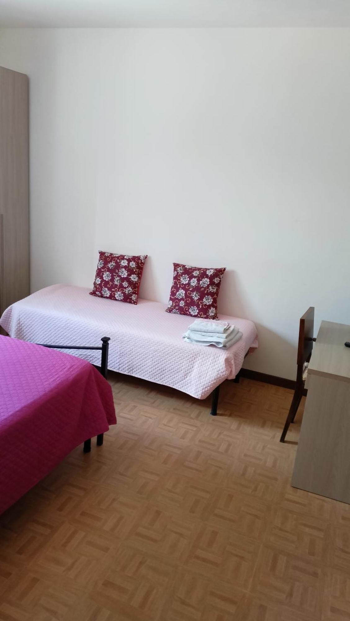 פוליניו Marco - Camere Con Bagno Privato Vicino Al Centro מראה חיצוני תמונה